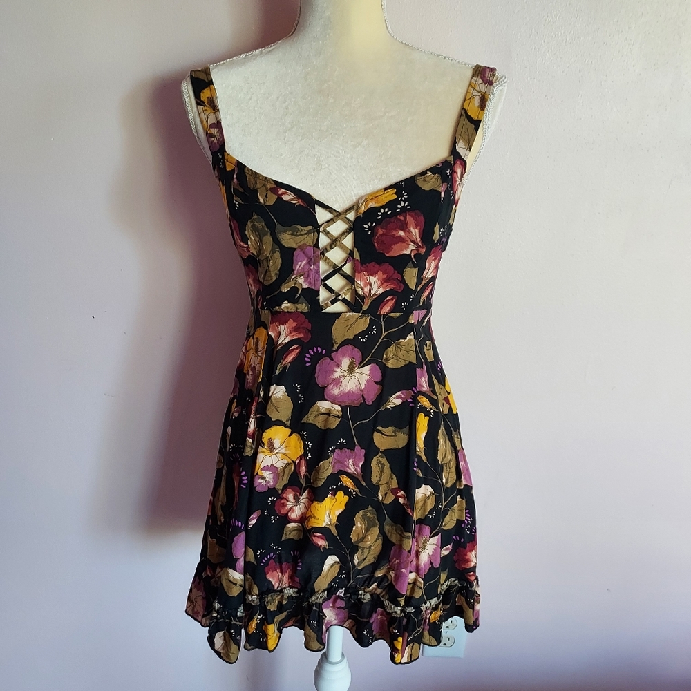 Free People floral lace up corset floral elastic smock back mini dress xs
